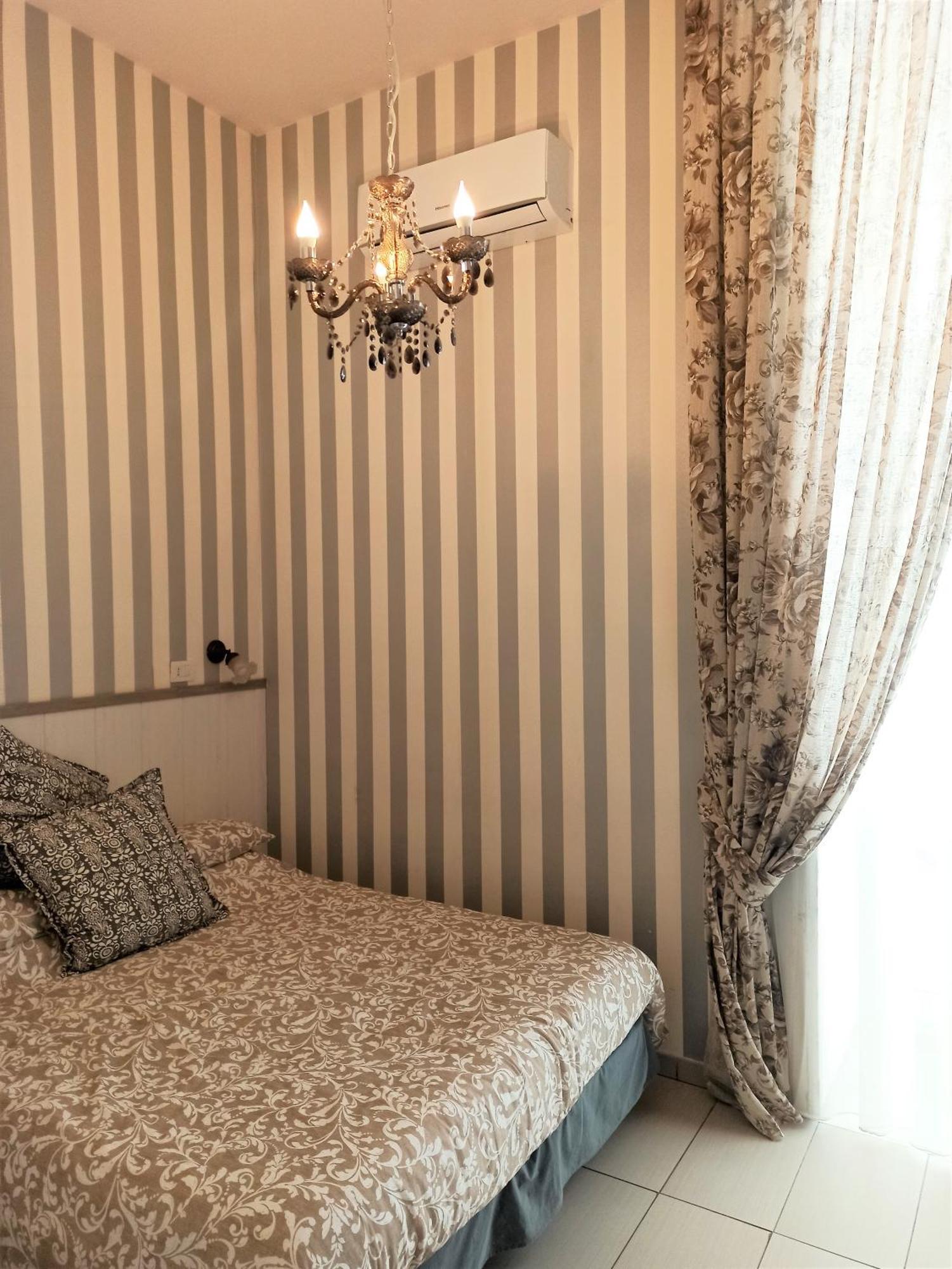 B&B Dei Decumani Наполи Екстериор снимка